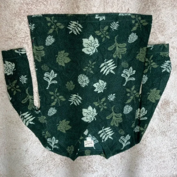 Vintage 🇺🇸 Woolrich Leaf Sweater - Picture 4 of 7